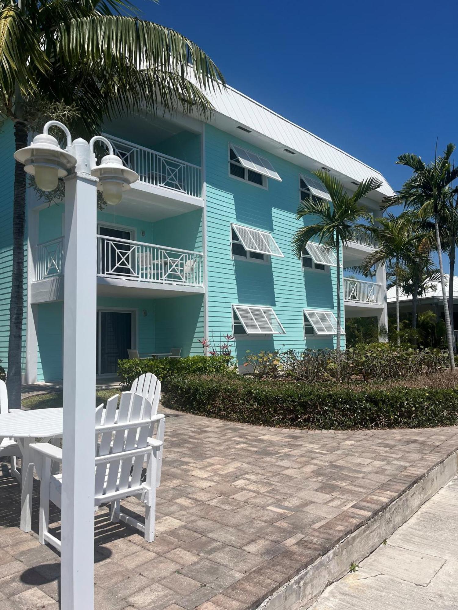 Dolphin Cove (Adults Only) Villa Freeport Exterior photo